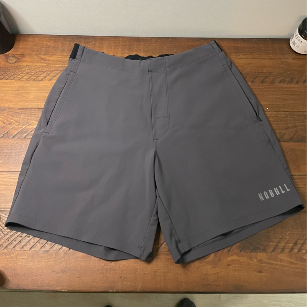 NOBULL MEN'S LIGHTWEIGHT SHORT 7”